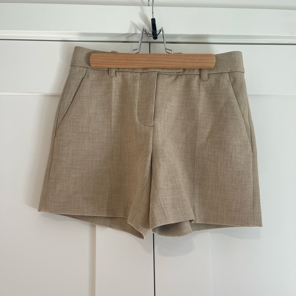 Aritzia Wilfred deauville Shorts heather oat